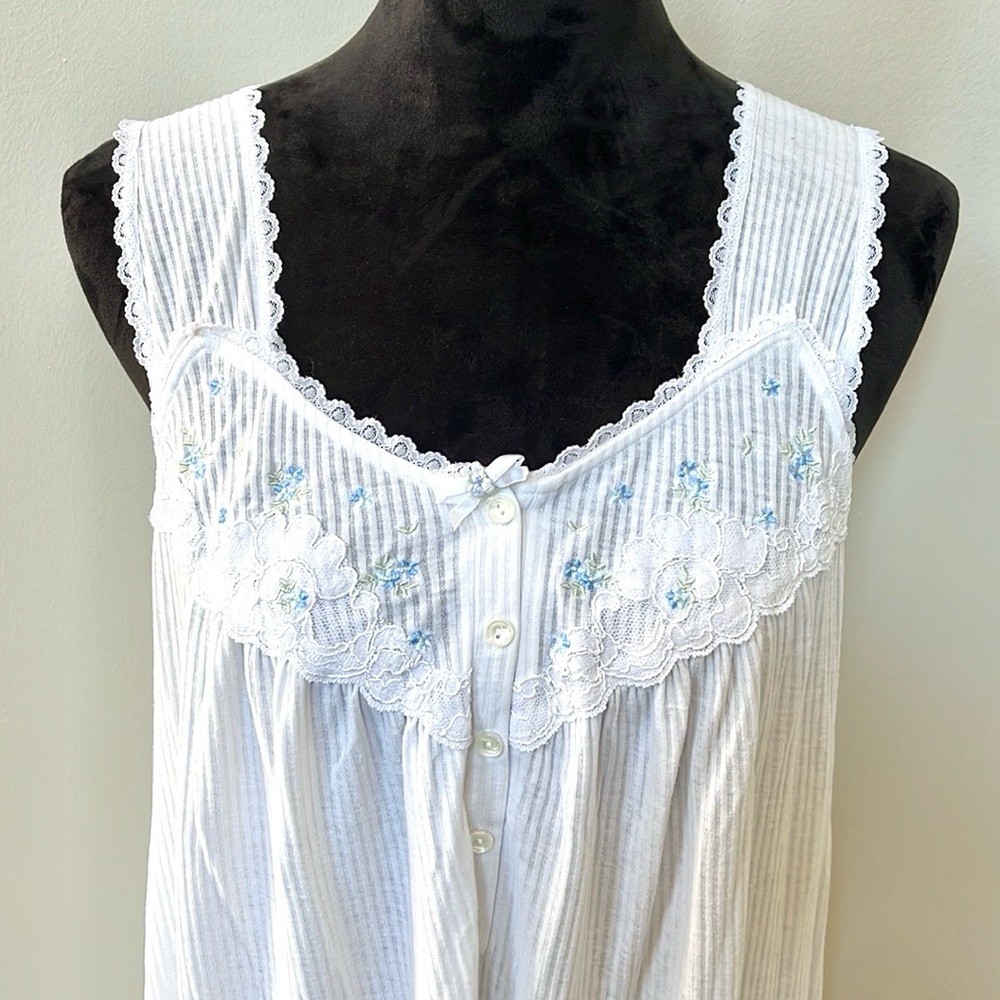 Floral Vintage Nightgown